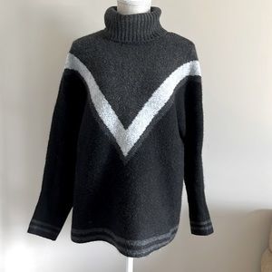 Max Studio turtleneck sweater